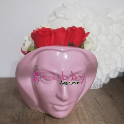 Aranjament Floral Hortensii si Trandafiri din Sapun in Vas Venus roz