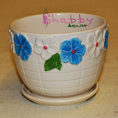 Ghiveci ceramica cu Flori albe si albastre